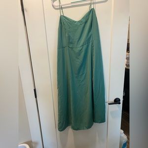 Abercrombie clean slit midi dress/Camille midi size large
